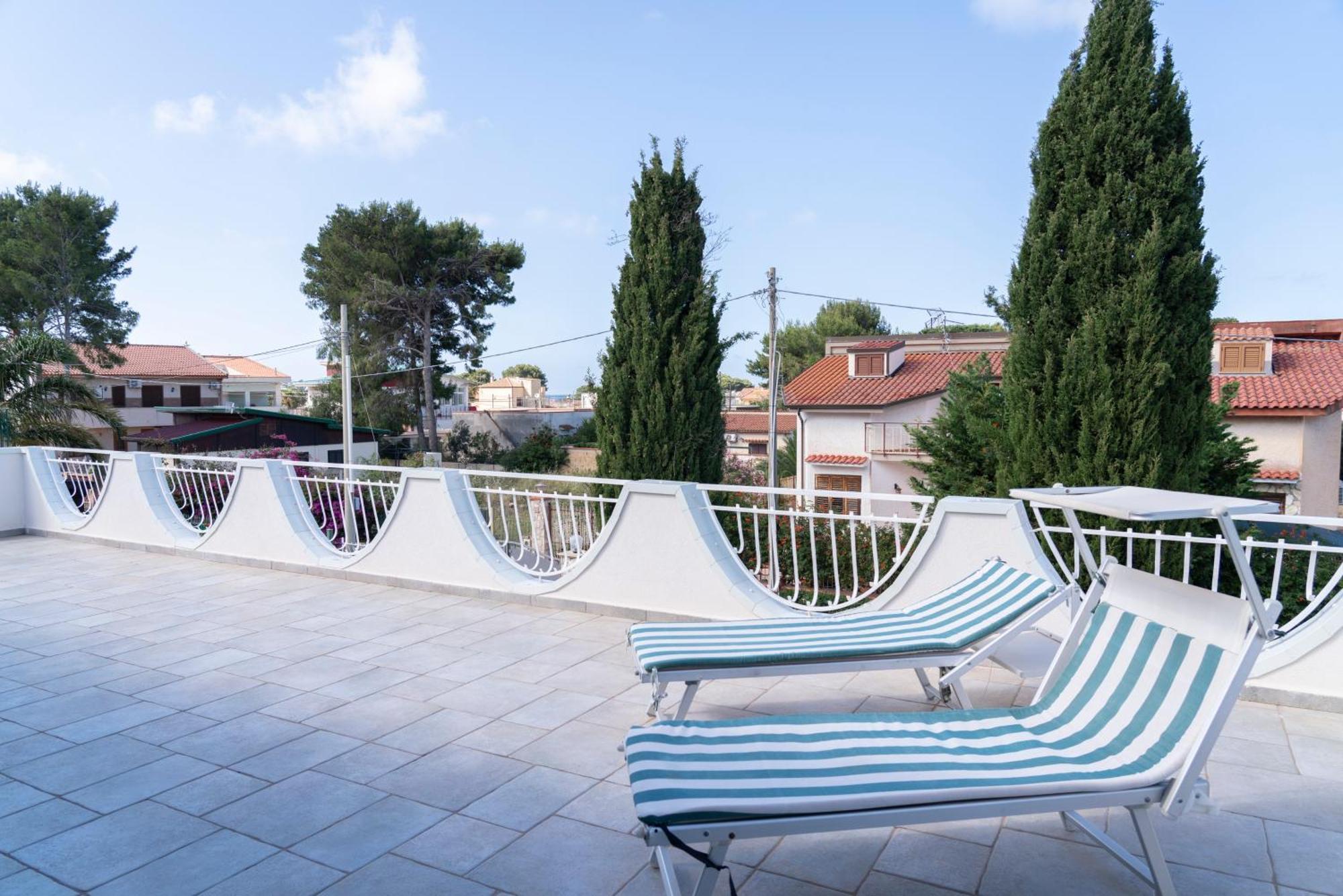 Villa Claudia E Simone คารินิ ห้อง รูปภาพ