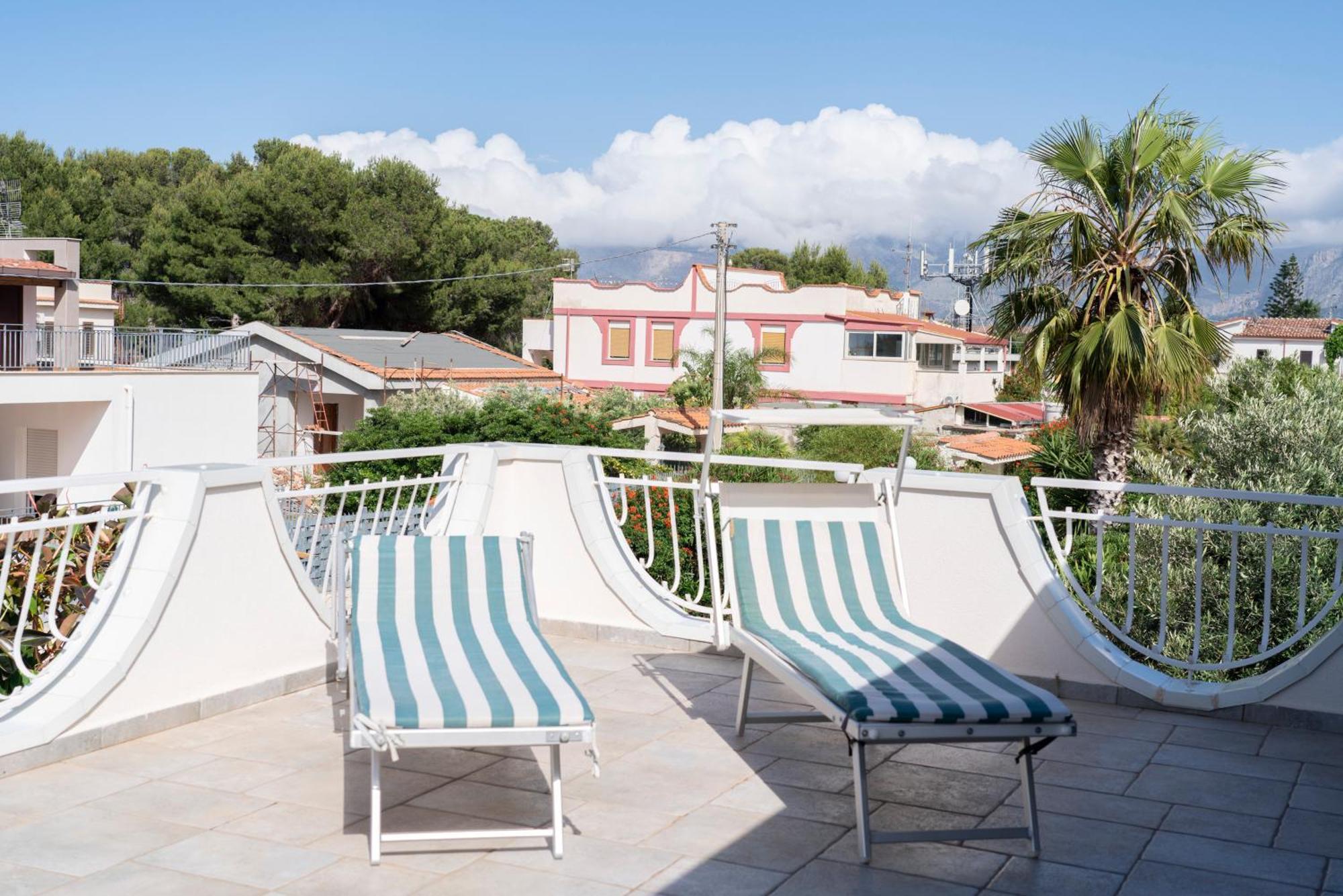Villa Claudia E Simone คารินิ ห้อง รูปภาพ